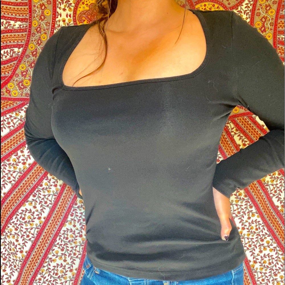 3 for $10 / Square Neck Long Sleeve Top
